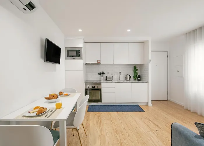 D'el Mar Apartment *