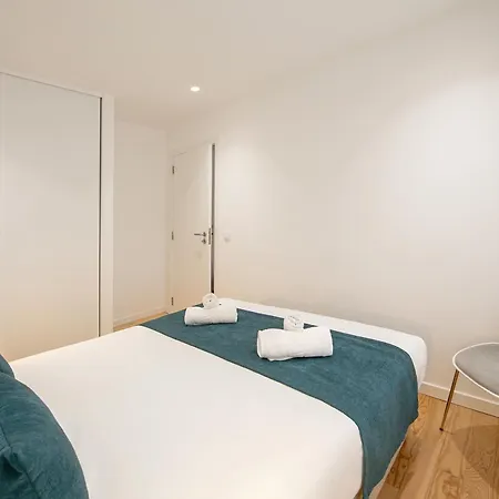 D'el Mar نازاريه